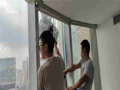 阿克苏窗框防水.jpg